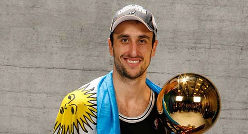 Manu Ginóbili está entre los finalistas para ingresar al Salón de la Fama del básquetbol