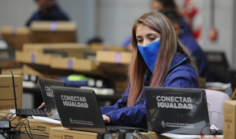 Mendoza recibirá 23.287 netbooks que se repartirán en 210 escuelas