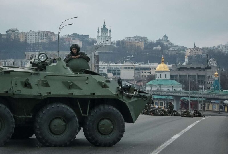 Guerra Rusia-Ucrania: registran bombardeos en zonas civiles y el horror se apodera de la capital ucraniana