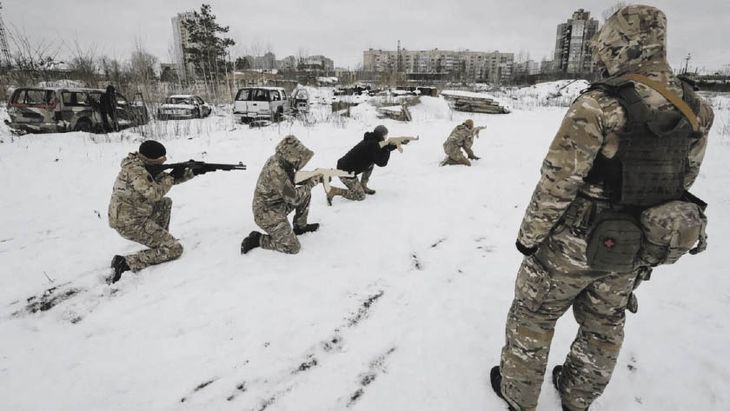 Si en algún momento, en el mediano o largo plazo, se dispara la chispa y suenan los tambores de la guerra, tenemos que estar preparados. No hay segundas oportunidades.