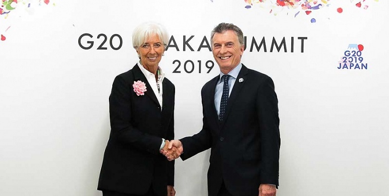 Piden que se investiguen posibles delitos en giros de capitales al exterior entre 2016 y 2019