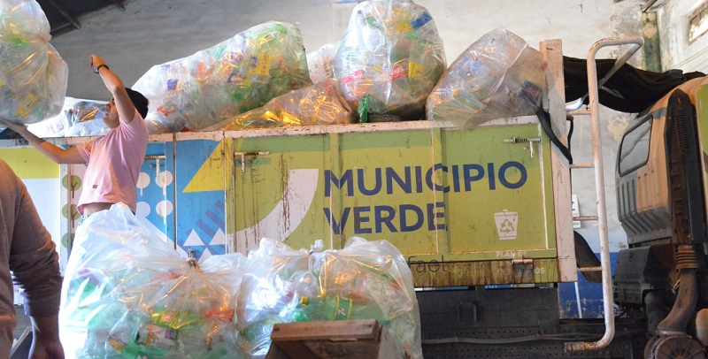Eco Canje: Se juntaron más de 600 kg de botellas que serán recicladas