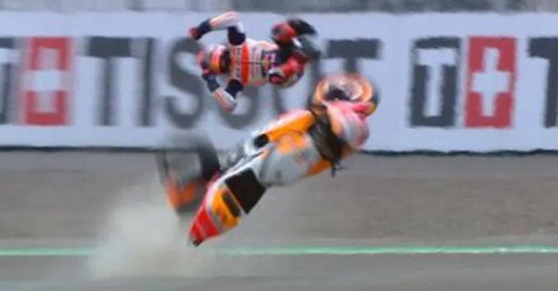 Impactante caída del español Márquez en el MotoGP
