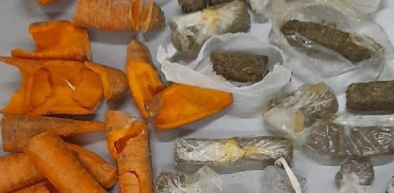 Atraparon a una mujer intentando ingresar marihuana al penal local
