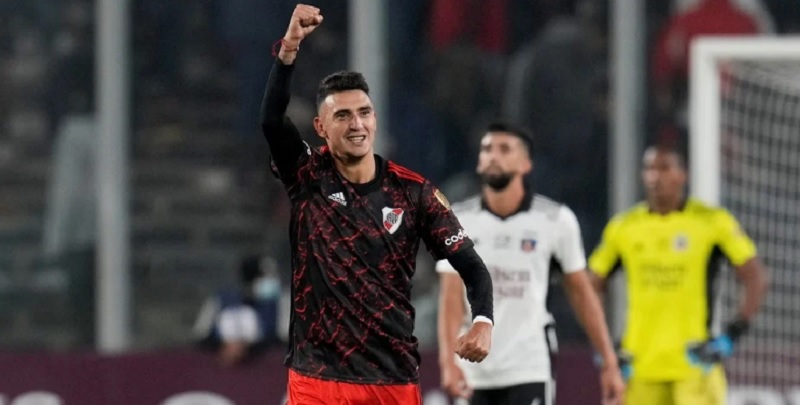 River peleó, acertó y marcha en la Libertadores