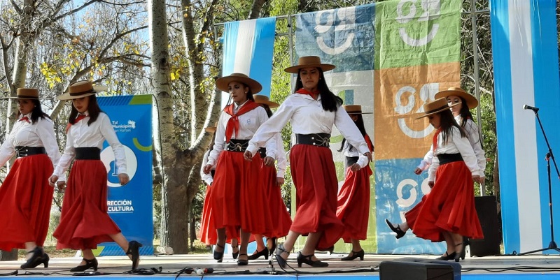 Empezaron los festejos por la Semana de Mayo en el espacio INCA de la Villa
