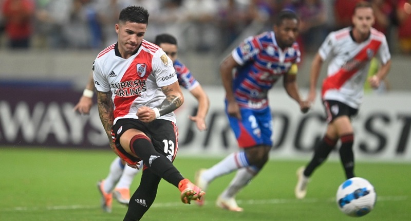 River empató en Brasil y quedó cerca de los Cuartos de Final