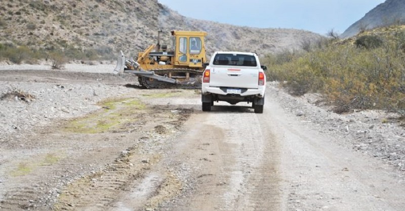 Seguirá la apertura de caminos hacia la Presa El Baqueano