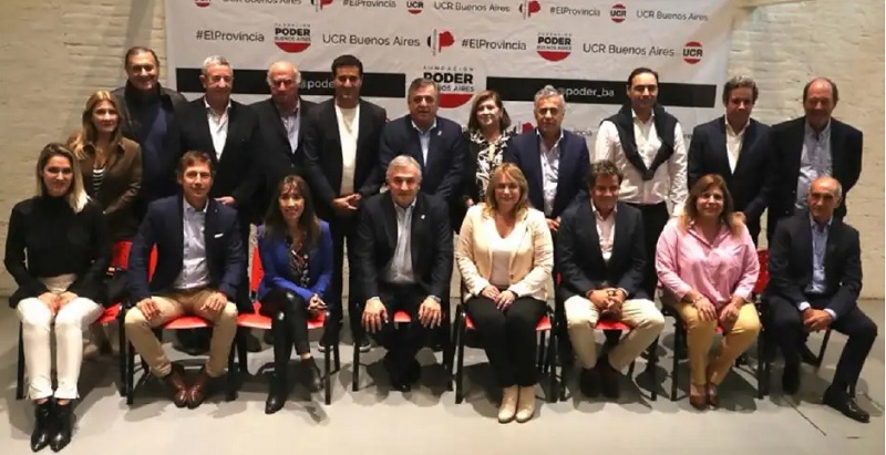 Alianzas o candidato disruptivo: el dilema de la oposición frente al fenómeno Milei