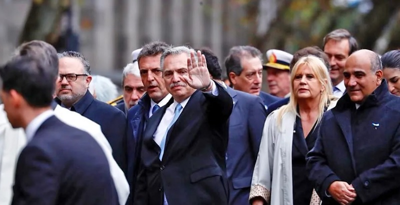 Alberto Fernández pidió “más unidad que nunca” y dio otra señal de tregua