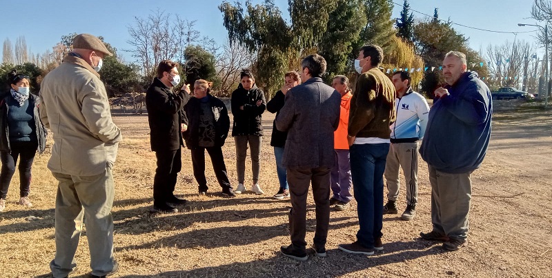 Campi recorrió el predio donde se celebrará El Pericón y se reunió con entidades de la Villa