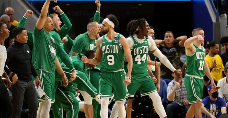 Finales NBA: los Celtics golpearon de entrada en casa de los Warriors