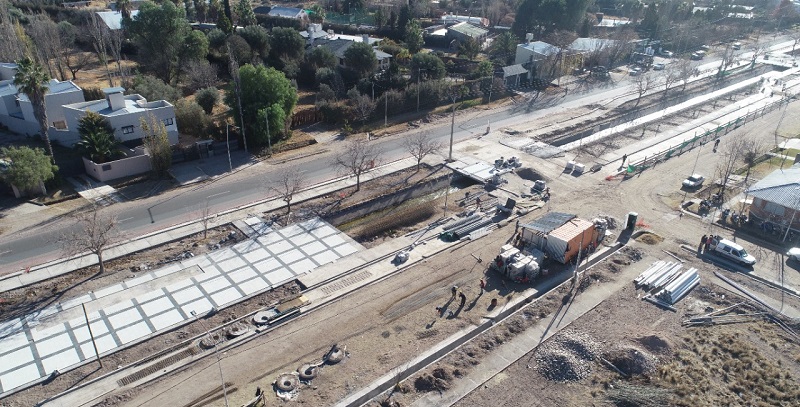 La obra del corredor Dean Funes se acerca a la avenida Sarmiento