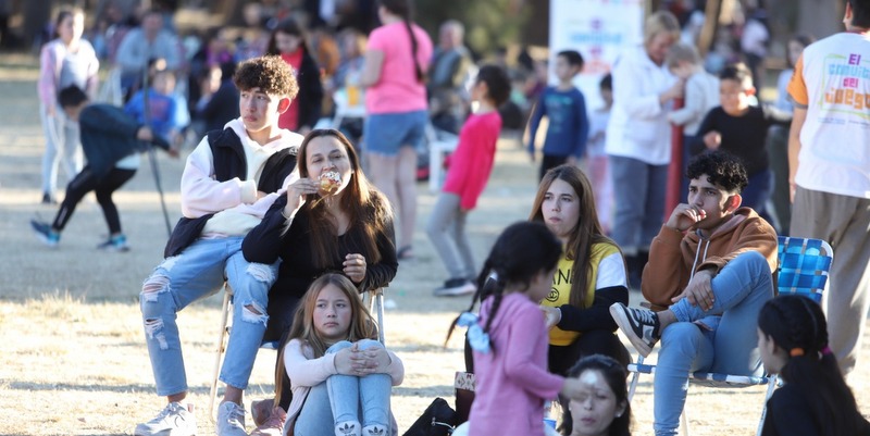 Festejemos el Día de Estudiante con responsabilidad