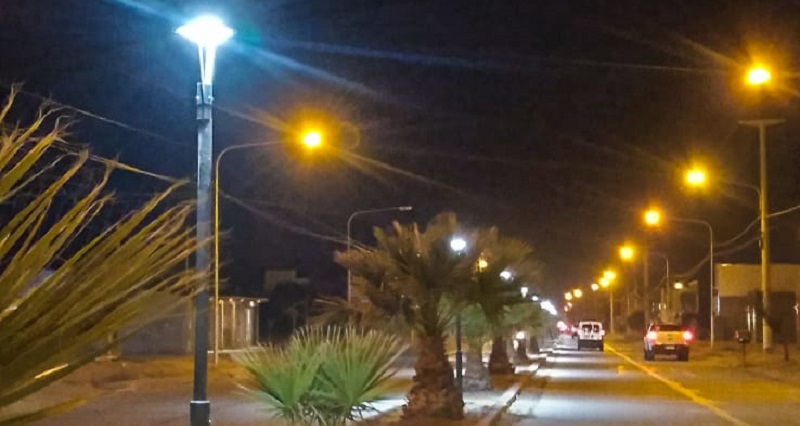Nuevas luces LED en Bulevar de Avenida del Trabajo
