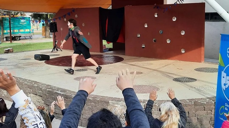 «Modo Vaccaciones»: chicos y grandes ya disfrutan de imperdibles shows de teatro, magia y circo
