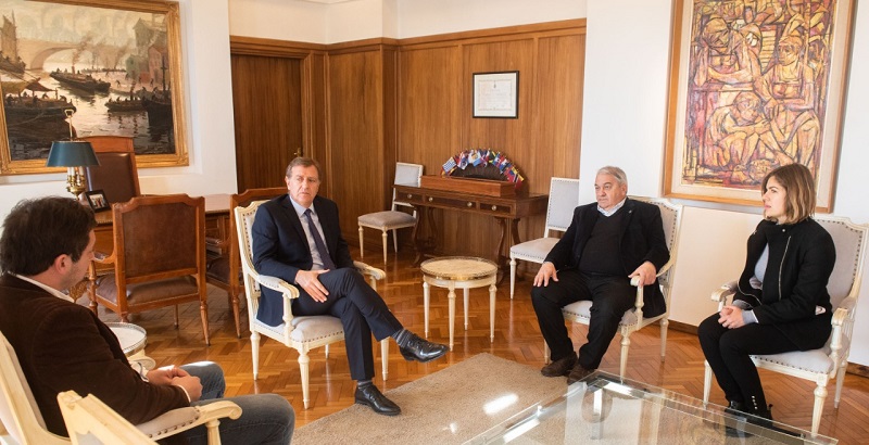 El Gobernador Rodolfo Suárez recibió a las nuevas autoridades de la Cámara