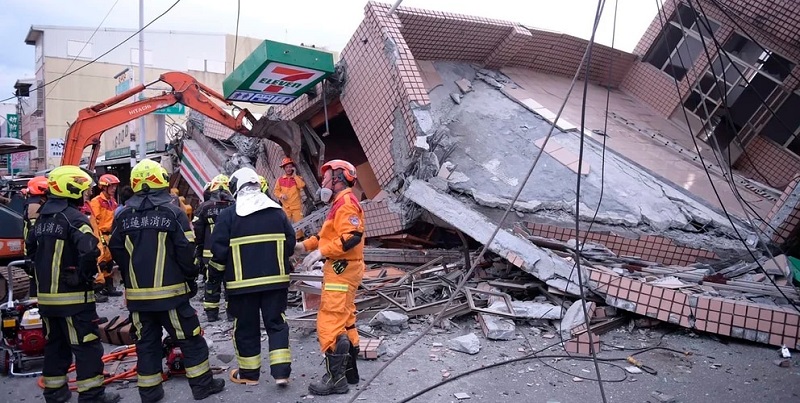 Un fuerte terremoto de magnitud 6.8 hizo temblar Taiwán