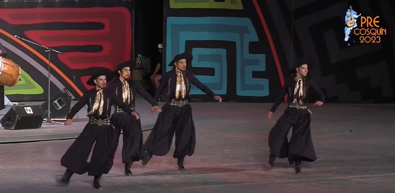 Sanrafelinos se presentaron en el escenario de Cosquín