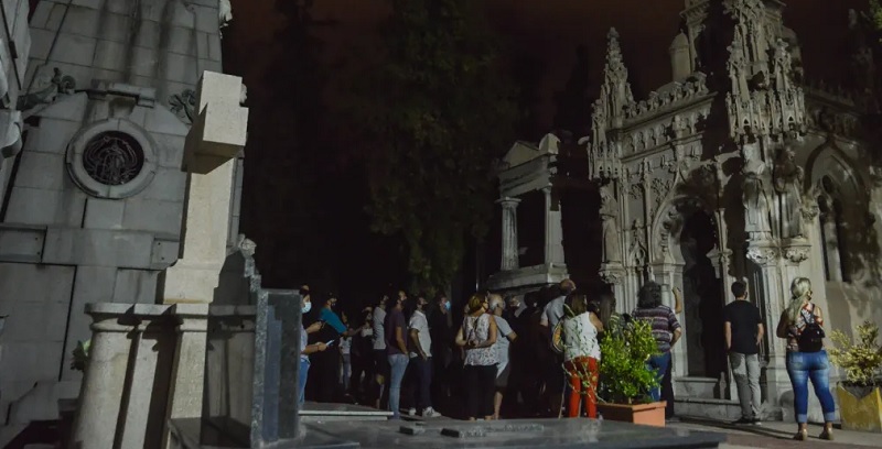 Se vienen las noches de sucesos policiales en el cementerio de la Capital