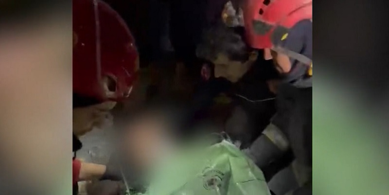 Una mujer y sus dos hijas fueron rescatadas en Turquía en el quinto día desde el terremoto