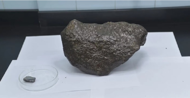 Secuestraron un meteorito que un hombre quiso ingresar de contrabando al país desde Chile