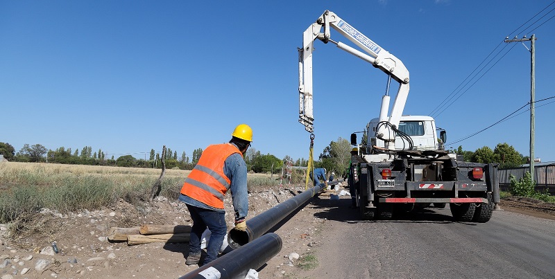 Avanza el gasoducto por calle Las Vírgenes