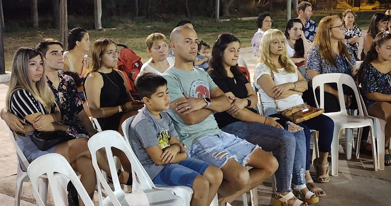 El Municipio agasajó a flamantes adjudicatarios del B° Americasa