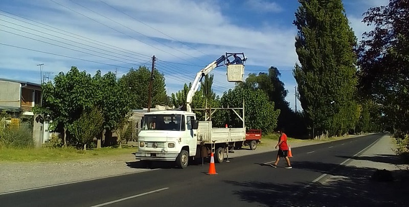 En Rama Caída se sumaron más luces LED sobre la ruta 143