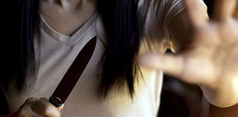 Una mujer hirió a otra con una arma blanca