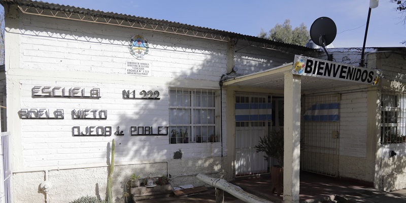 Continúa la reparación de 25 escuelas en San Rafael