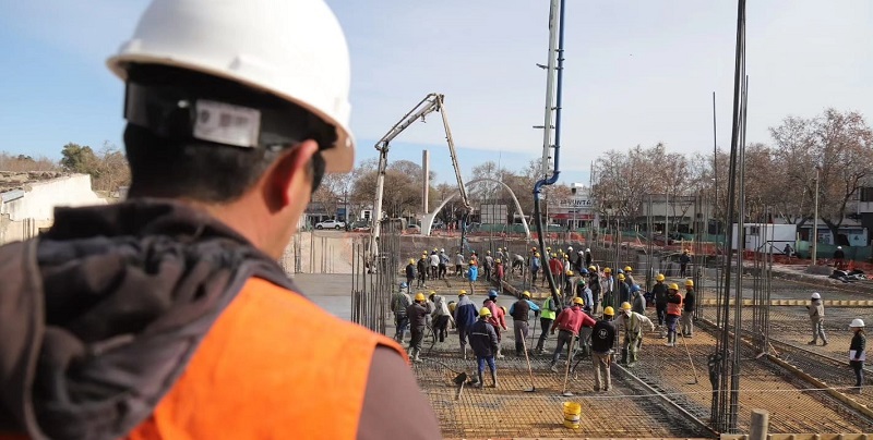 Avanzan en una nueva etapa de la obra de la vieja terminal