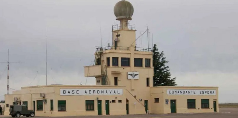 Videos: investigan un presunto ataque de ovnis a una base militar de Bahía Blanca