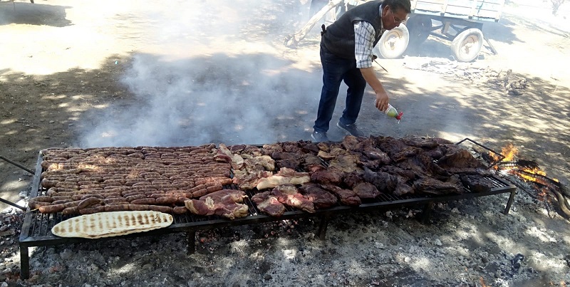 La Escuela Martín Guemes realizó su tradicional almuerzo