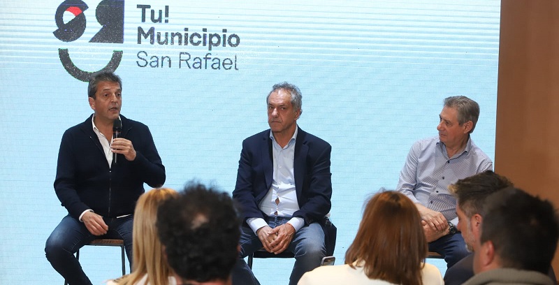 Sergio Massa en San Rafael: “Ni el bimonetarismo ni la dolarización son la salida”