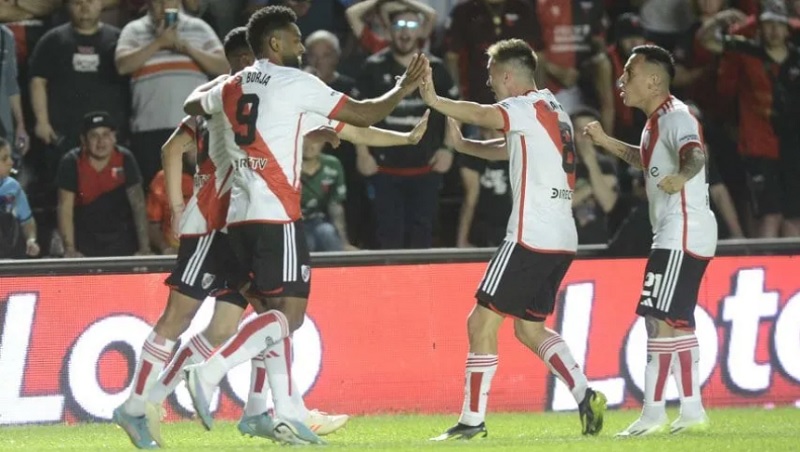 River solo empató con Colón y perdió la punta