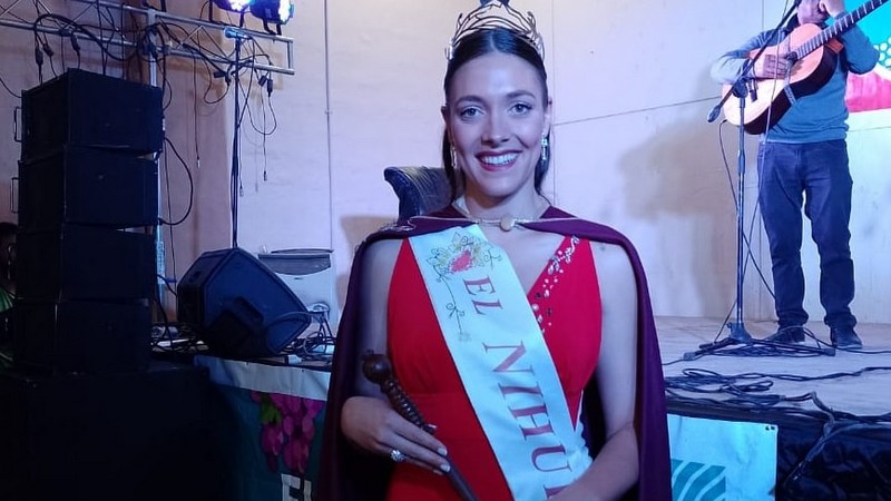 María Sol Indiveri García es la nueva reina de El Nihuil. Monte Comán también eligió