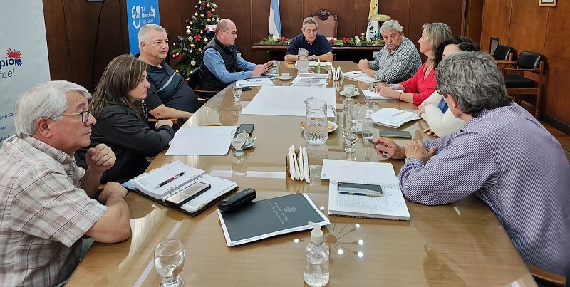 Primera semana de gestión de Emir Félix: nuevos desafíos