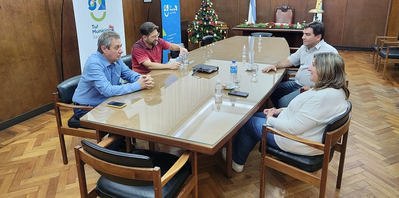 Omar Félix reunió a su gabinete y y recibió a la presidenta de Deportivo Argentino