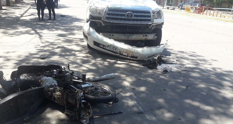 Tragedia en Alvear, vehículo chileno atropelló y mató a motociclista