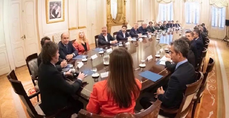 Para apoyar la Ley Ómnibus, la oposición hizo valer sus votos y obligó a Milei a aceptar las condiciones de la negociación