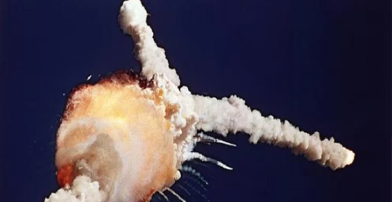 Los dramáticos tres minutos que los tripulantes del Challenger lucharon mientras caían a una muerte segura
