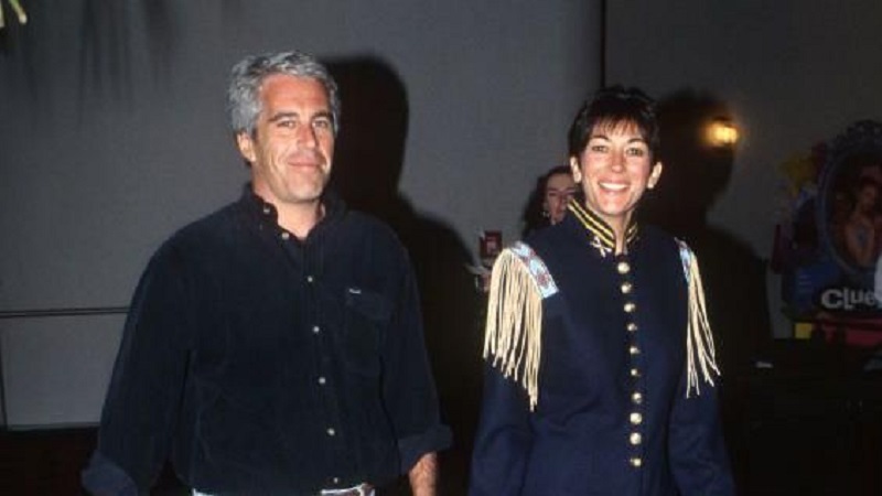 Cómo el multimillonario Jeffrey Epstein reclutaba a mujeres jóvenes para abusar de ellas
