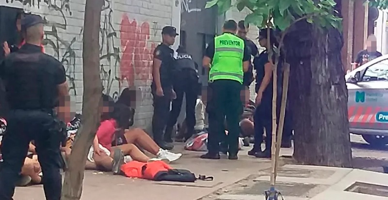 Barrabravas del Colo Colo cayeron por un robo en manada en pleno centro