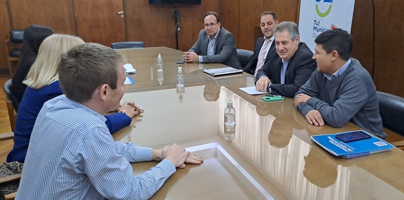 El municipio firmó un convenio de colaboración con Defensa del Consumidor de la provincia