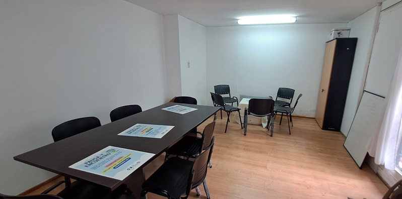 «Pausa y Encuentro», el lugar que dispone el municipio para vecinos con largas esperas en el centro