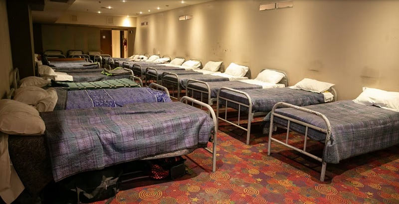 Personas en situación de calle tienen un nuevo refugio para las noches de invierno en Mendoza