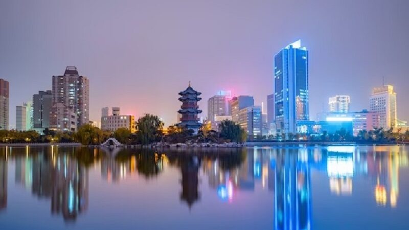 Omar Félix viaja a China a participar de importante foro de energía