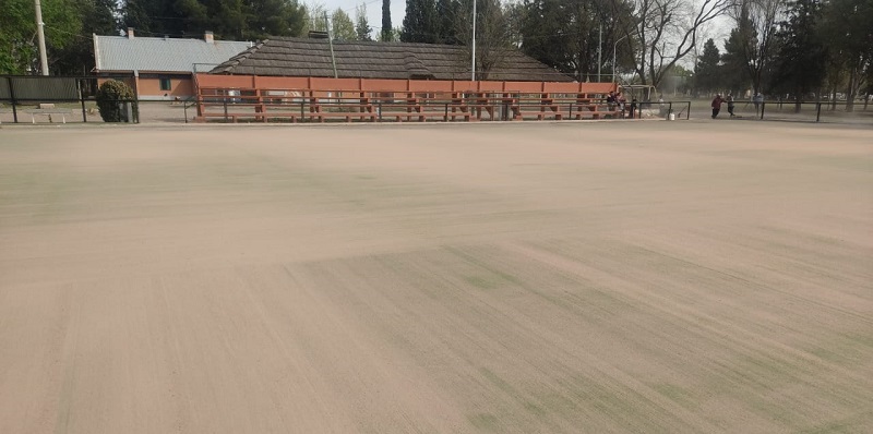 Mantenimiento y optimización de las canchas de hockey municipales