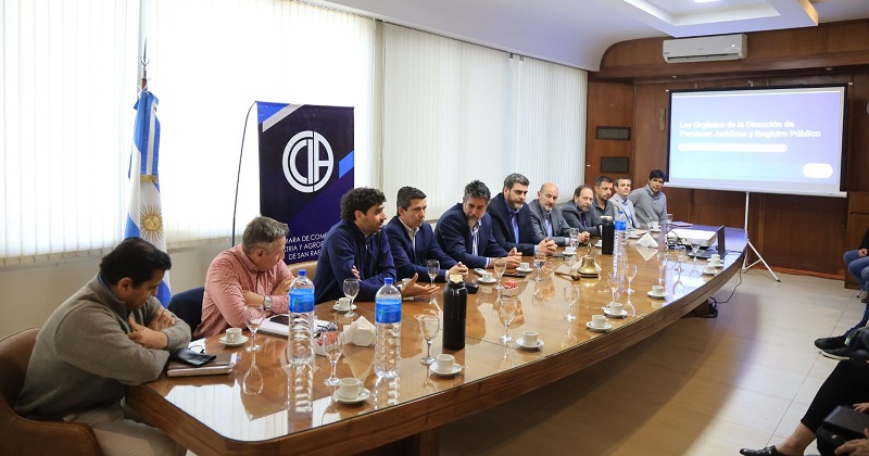 Presentaron en San Rafael la Ley Orgánica de la Dirección de Personas Jurídicas y Registro Público